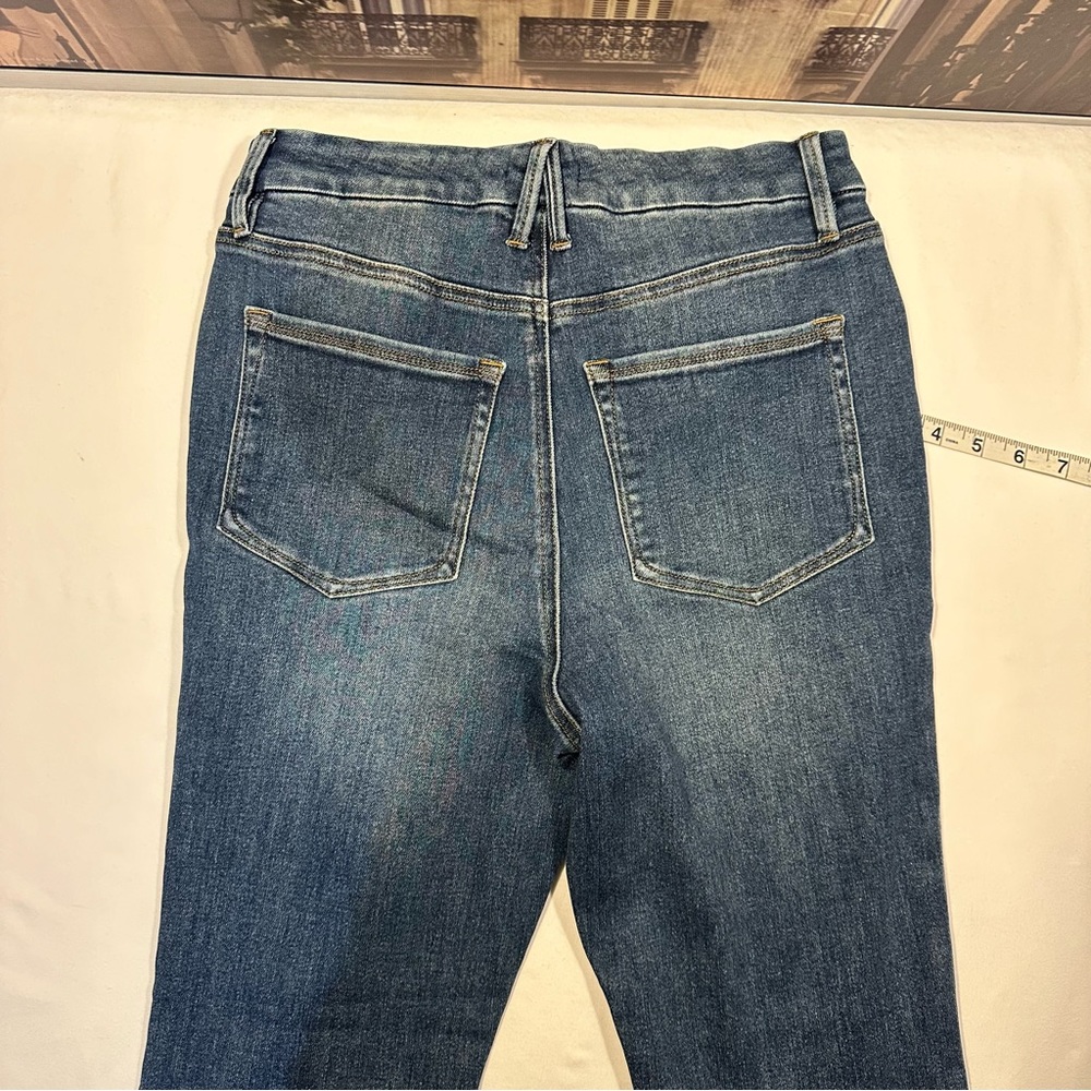 Good Legs Flare Jeans 8/29 - Picture 11 of 16